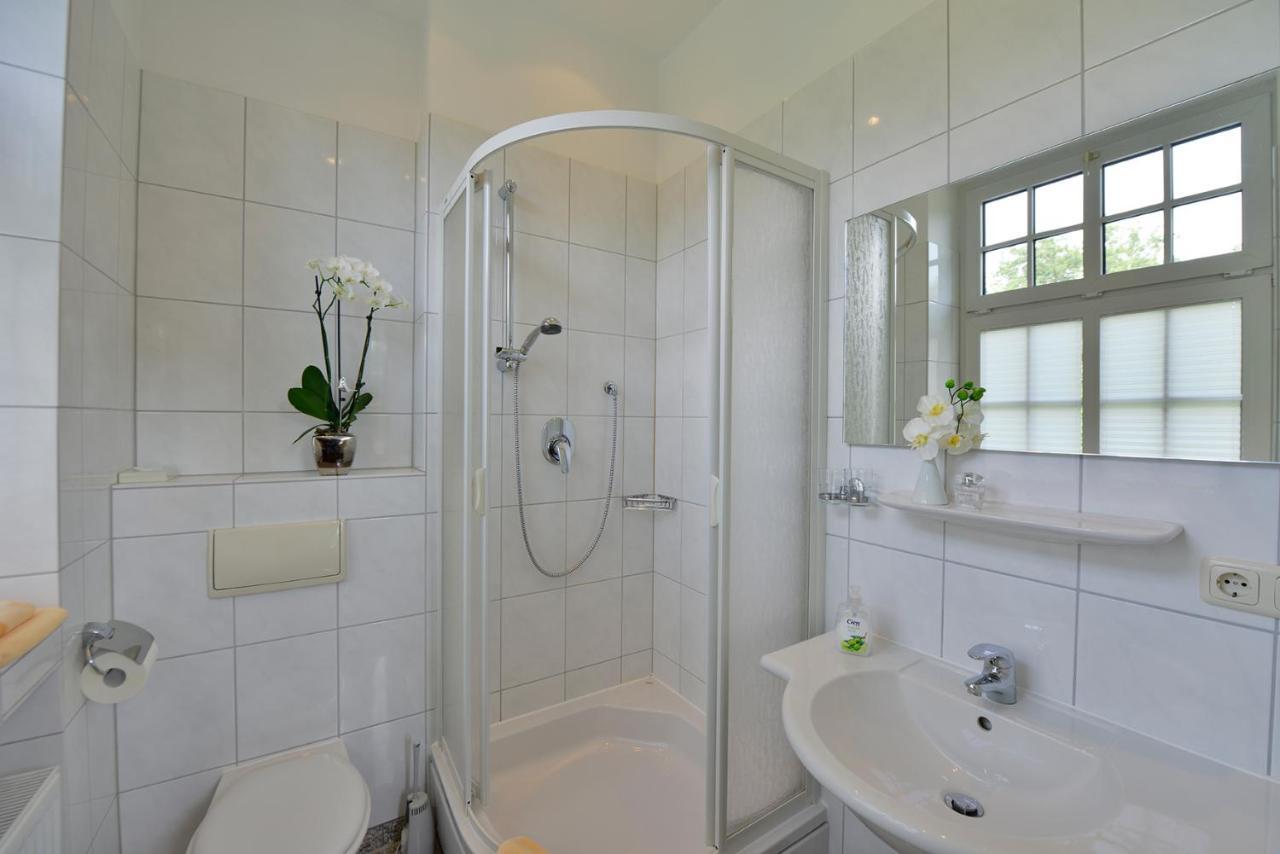 Hotel Bb Haus Neugebauer Garni à Geisenheim Extérieur photo