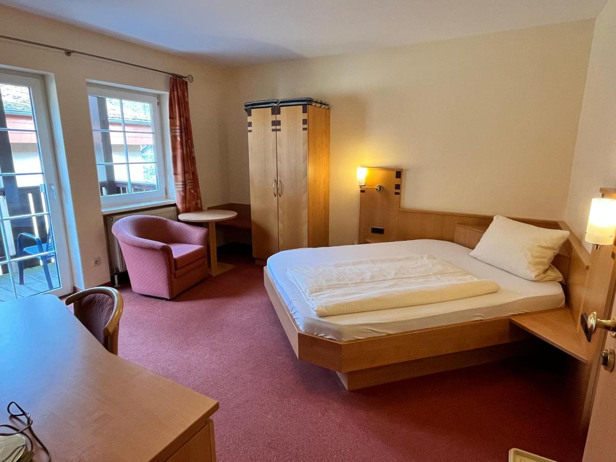 Hotel Bb Haus Neugebauer Garni à Geisenheim Extérieur photo