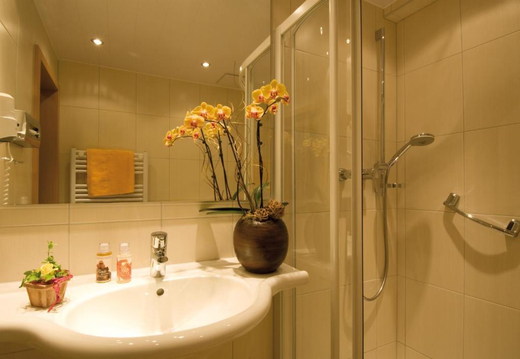 Hotel Bb Haus Neugebauer Garni à Geisenheim Chambre photo