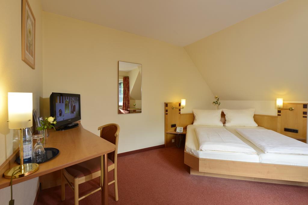 Hotel Bb Haus Neugebauer Garni à Geisenheim Extérieur photo
